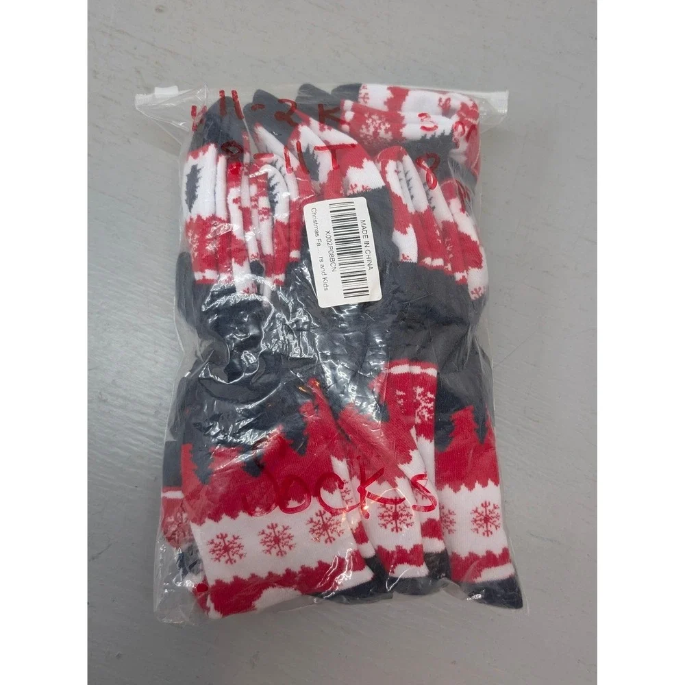 Christmas Fair Isle Socks Santa Snowflakes Holiday Sz 8-11 Toddler Colorful NEW